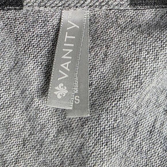 Vanity L Gray Plaid Button Shirt Roll Tab Casual Top - Picture 5 of 7